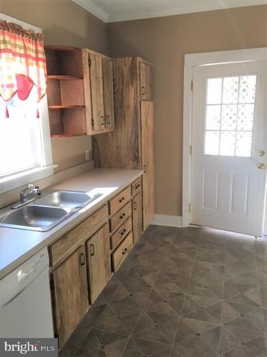 914 E Church St, Salisbury, MD 21804 - photo 3