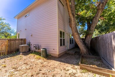 3000 Govalle Ave unit B, Austin, TX 78702 - photo 5
