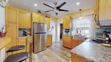 610 Wilmot Ave unit 4, Bridgeport, CT 06607 - photo 5