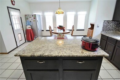 1081 Mimosa Ave, Alamogordo, NM 88310 - photo 5
