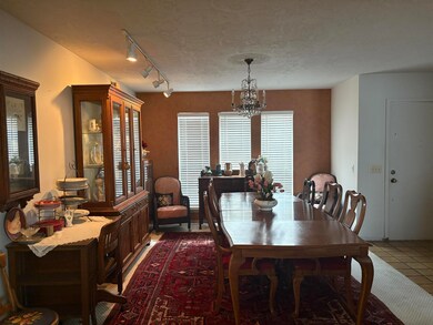 1907 W Kingsbury Rd, Duncan, OK 73533 - photo 5