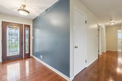 207 N Winthrop Rd, Muncie, IN 47304 - photo 6