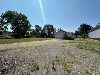 21 Rehm Rd, Depew, NY 14043 - photo 5