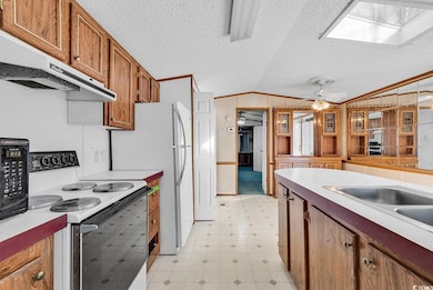 123 Offshore Dr, Murrells Inlet, SC 29576 - photo 5