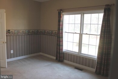 16040 Hayes Ln, Woodbridge, VA 22191 - photo 7