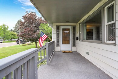 Johnston 3212 Pic 3