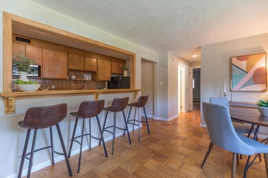129 Pine St #6