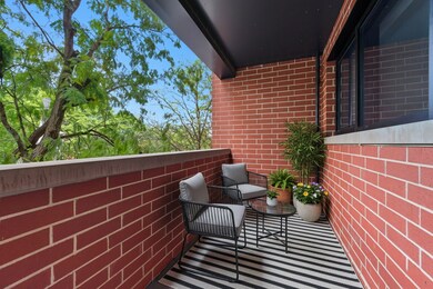 2354 N Washtenaw Ave unit 304, Chicago, IL 60647 - photo 6