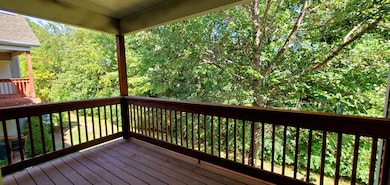 1354 Fox Pointe Cir, Ann Arbor, MI 48108 - photo 2