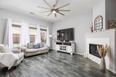 2807 Hawthorne Ln, McKinney, TX 75071 - photo 4