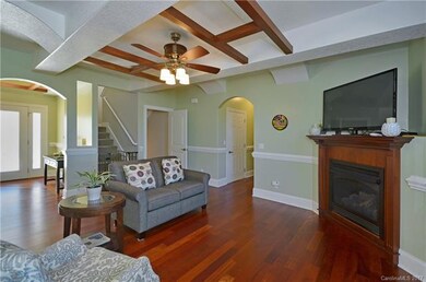 64 Buckeye Dr, Hendersonville, NC 28792 - photo 5