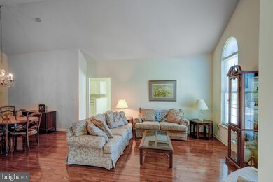 919 Daylily Dr unit V180, Langhorne, PA 19047 - photo 6