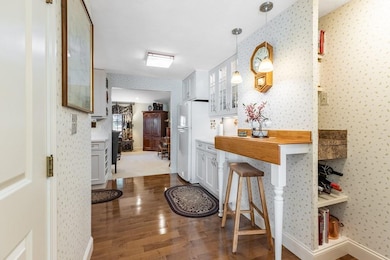 63 Greenough St, Haverhill, MA 01832 - photo 5