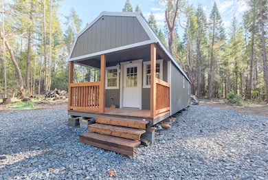 101 3 Mill Rd, Selma, OR 97538 - photo 2