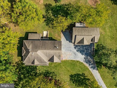 3460 Crums Church Rd, Berryville, VA 22611 - photo 2