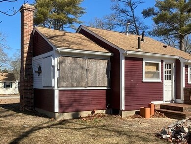 24 Juniper St, Wareham, MA 02571 - photo 6