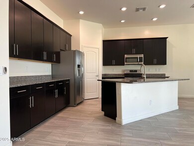 1031 E Tekoa Ave, Gilbert, AZ 85298 - photo 5