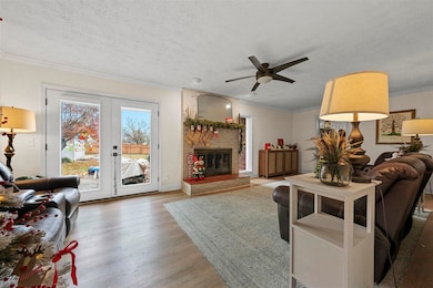 2412 Grider Pond Rd, Bowling Green, KY 42104 - photo 2