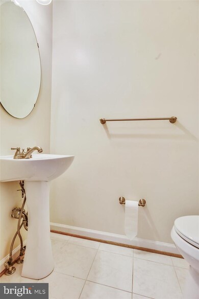 13020 Rosebay Dr, Germantown, MD 20874 - photo 5