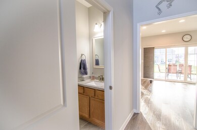 2025 Creekside Manor Ln, Knoxville, TN 37932 - photo 5