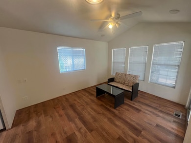 Living room 2