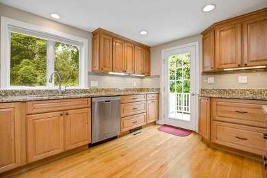 11 Hazel Ave, Scituate, MA 02066 - photo 6