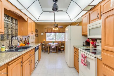 Gorgeous dome lighting with custom fan