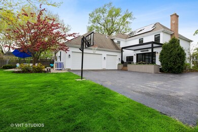 612 Pershing Ave, Wheaton, IL 60189 - photo 3