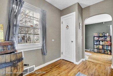 1320 Fletcher St, Lansing, MI 48910 - photo 6