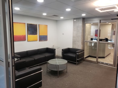 University Towers unit 9B, New Haven, CT 06511 - photo 2