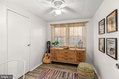 10804 Piedmont Dr, Fredericksburg, VA 22407 - photo 5