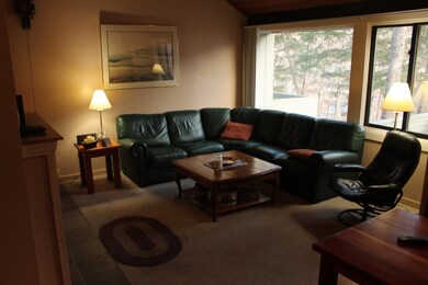 32 Fox Run Rd unit 3, Lincoln, NH 03251 - photo 4