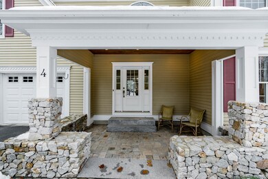 Covered Entrance to Mudroom