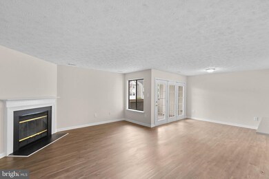 2137 Wainwright Ct unit 1C, Frederick, MD 21702 - photo 6