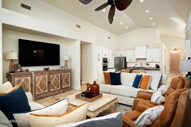 10270 E Jasmine Dr, Scottsdale, AZ 85255 - photo 4