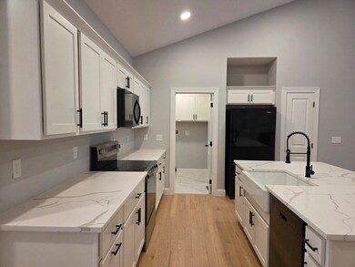 65 Adams Rd, Townsend, MA 01469 - photo 3