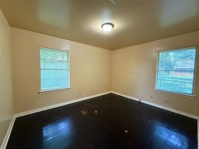 10407 Homestead Rd, Houston, TX 77016 - photo 7