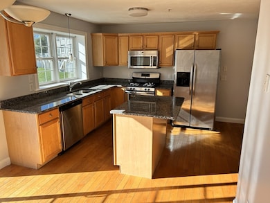 1975 Middlesex St unit 10, Lowell, MA 01851 - photo 3