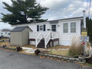 26 Dalbert St unit A-1, Carteret, NJ 07008 - photo 2