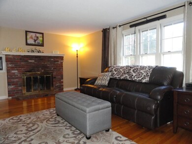 15 Glen Denin Dr, Salem, NH 03079 - photo 2