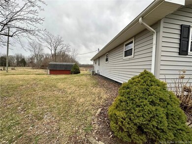 2450 N Lake View Dr, Austin, IN 47102 - photo 5