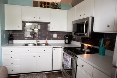 2767 Moonlight Ln, Columbus, OH 43207 - photo 4