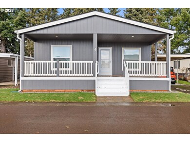 835 SE 1st Ave unit 4, Canby, OR 97013 - photo 2