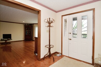 7671 Wigmaker Ct, Plainfield, IN 46168 - photo 5