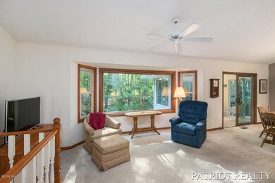 968 Spaulding Living Room