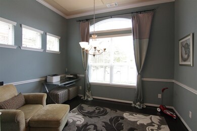 formal dining to the right of entry; series of 3 c