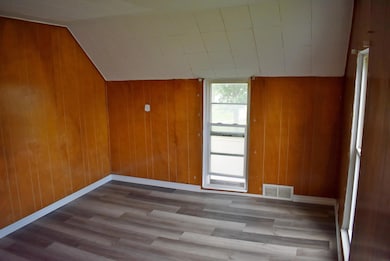 403 Maple St, Osage, IA 50461 - photo 6