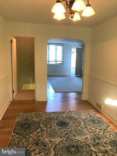 903 Maple Ave, Glenolden, PA 19036 - photo 4