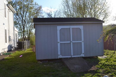 307 2nd St, Shenandoah, VA 22849 - photo 5