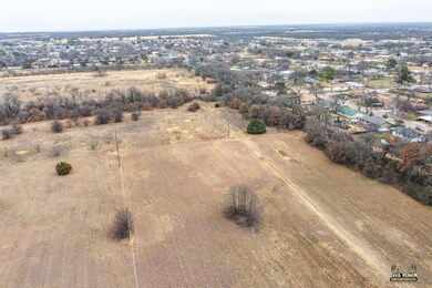 605 Hunt St, Clyde, TX 79510 - photo 7